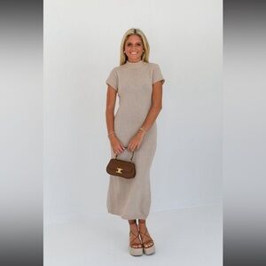 FANCY D Sweater Midi Dress (Taupe)